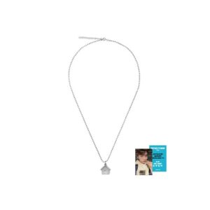 boynextdoor-2nd-anniversary-door-janchi-riwoo-necklace
