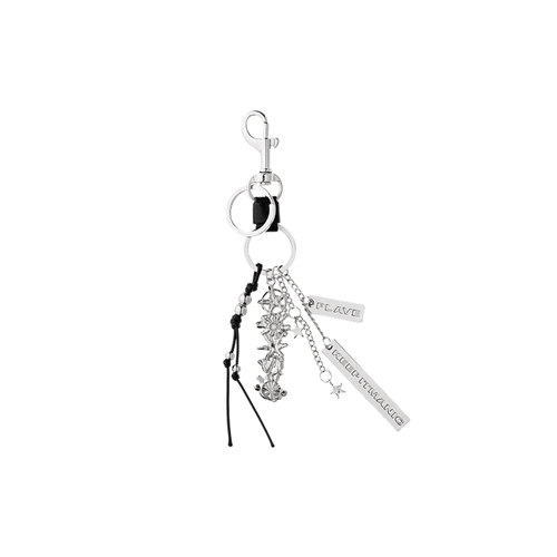 2026-plave-world-tour-keep-it-manic-in-incheon-official-md-2026-tour-chain-keyring 2026-plave-world-tour-keep-it-manic-in-incheon-official-md-2026-tour-chain-keyring